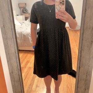 Lisa perry size 6 black/dark grey dress. Never worn with tags